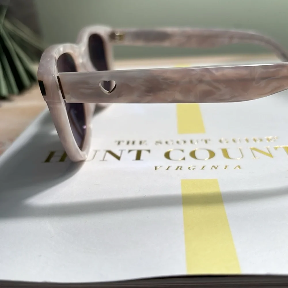 YSL sunglasses - Picture 3 of 10